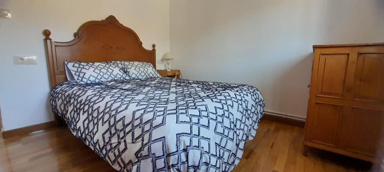 O Descanso Da Abella Lejlighed Ourense Eksteriør billede